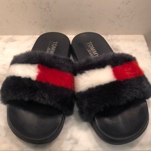 Tommy Hilfiger fuzzy slides